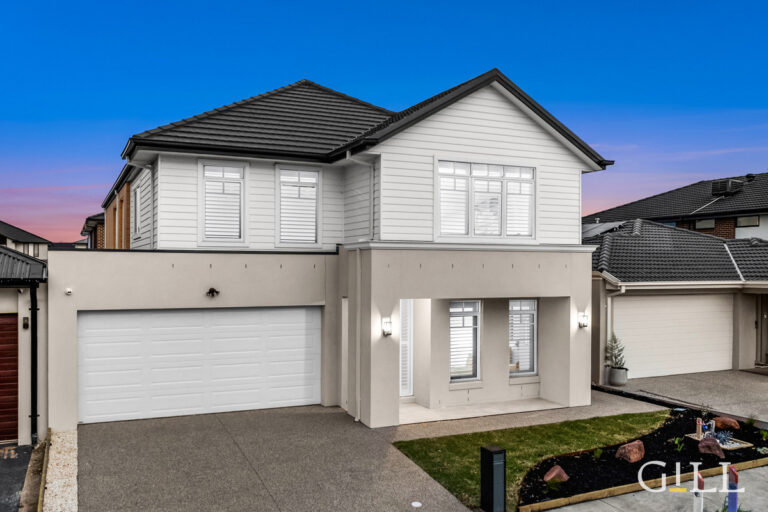 Brand new Luxury Hampton-Style Living in the Berwick Waters
