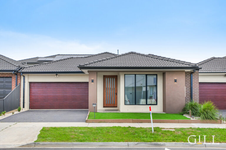Almost Lakefront Living in Prime Berwick Convenience