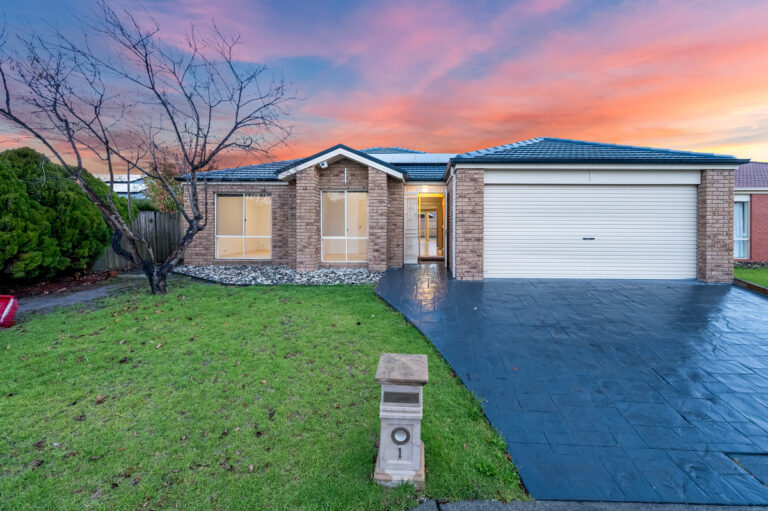 Freshly Renovated Family Home in Prime Berwick Location