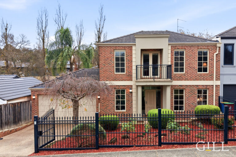 Luxury Living in the Heart of Berwick