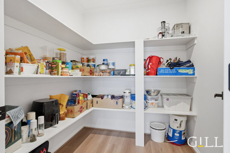 Modern 4-Bedroom Family Living in Smiths Lane Estate